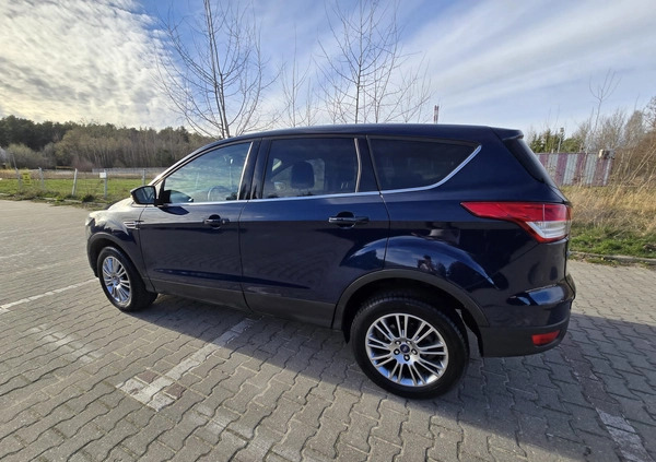 Ford Kuga cena 44500 przebieg: 250000, rok produkcji 2014 z Kielce małe 191